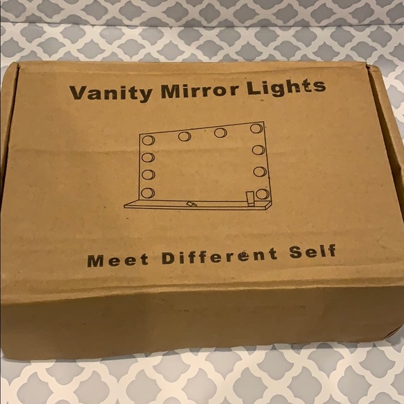 New Hollywood style led DIY vanity mirror lights. - Picture 1 of 3